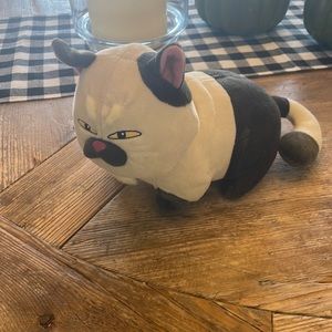 Luca Disney cat great condition